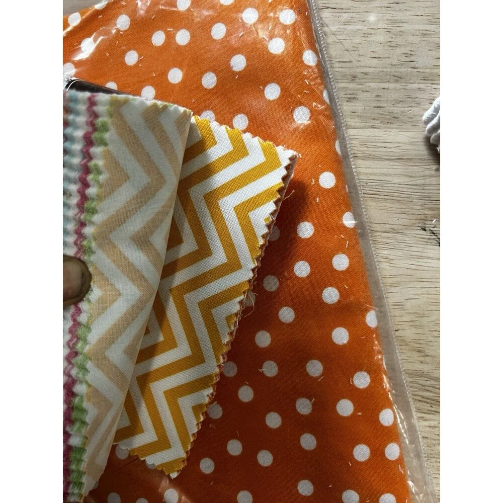 Urban Zoologie Zoo Girl Anne Kelle Robert Kaufman Fabrics 3 pieces squares